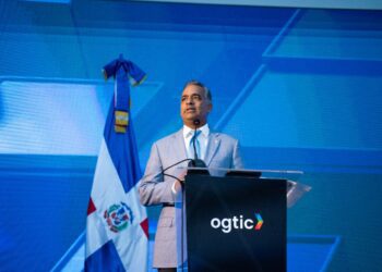 Ministro resalta la importancia de promover el desarrollo de un gobierno digital