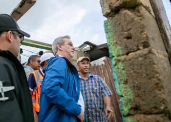 Abinader encabeza plan operativo en Higüey, afectado por Fiona