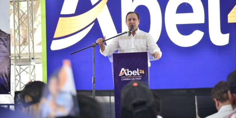 Abel Martínez pide colaboración a la población ante la amenaza de Fiona