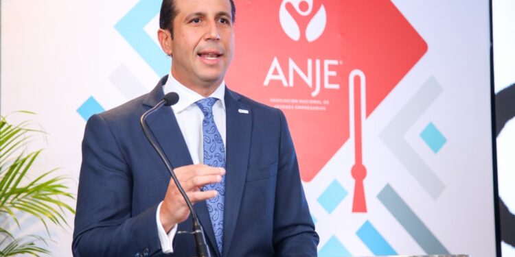 Estudio de ANJE establece el 54% de las empresas tiene dificultad para contratar perfiles calificados.