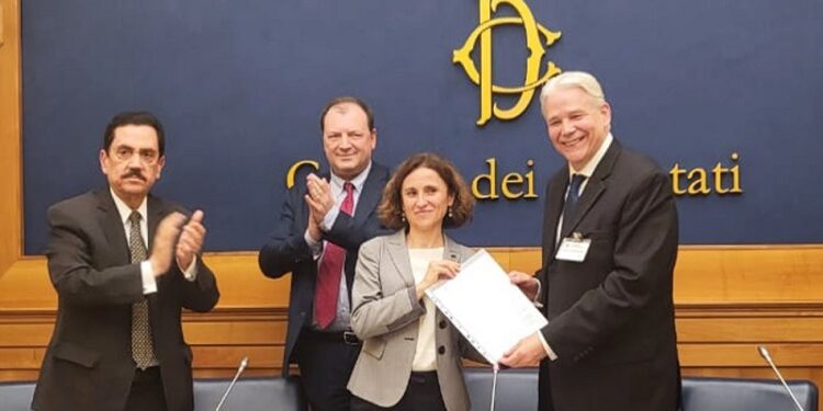 Destacan importancia del convenio de CEDIMAT con Universidad de Bolonia