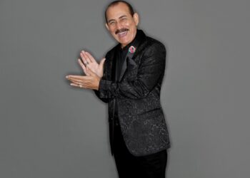 Charlie Aponte sigue cosechando éxitos como solista