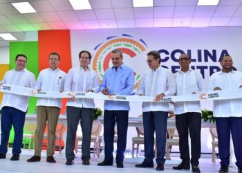 Inauguran Colina Centro, el primer centro comercial en Santo Domingo Norte 