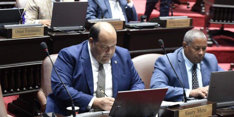 Diputados aprueban proyecto modifica Ley del Presupuesto para el 2022