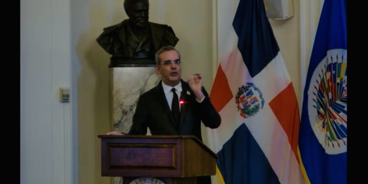 Abinader en la OEA: Haití vive una guerra de baja intensidad”