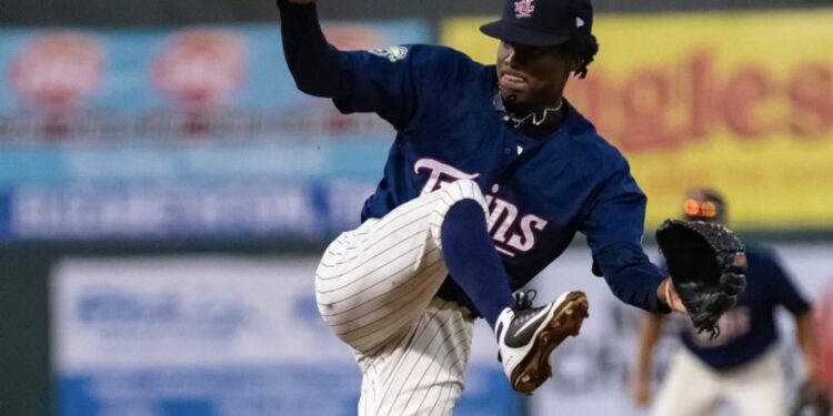 Escogido ficha a siete agentes libres no drafteados