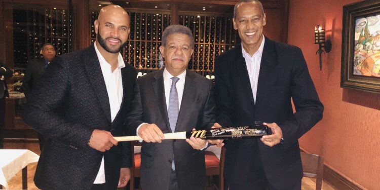 Leonel lanzará primera bola en juego entre Cardenales y Cincinnati