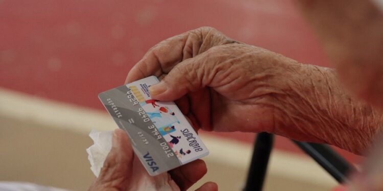 Familias Supérate empiezan a recibir el subsidio Aliméntate