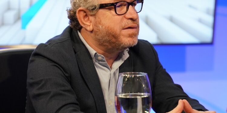 Guarocuya Félix: "el Gobierno no tiene clara sus prioridades¨ 