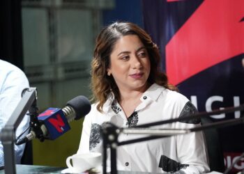 Directora de Supérate se defiende ante cuestionamientos por las ayudas