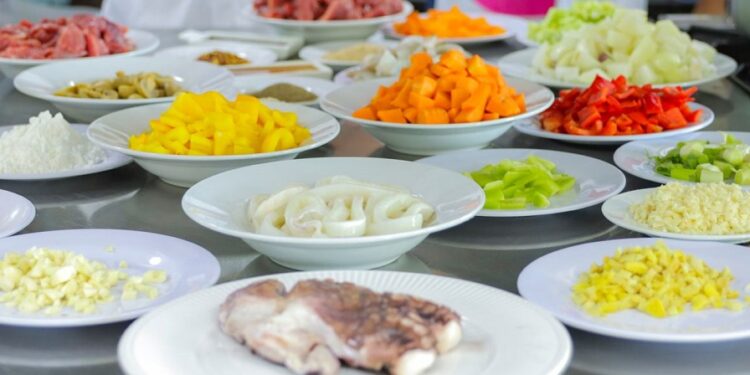 Centro de Supérate ha capacitado mas de 700 personas en gastronomía.