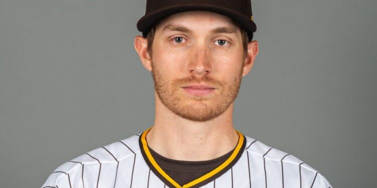 Licey anuncian refuerzo y nueva madrina del equipo