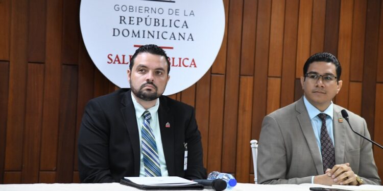 Confirman 4,557 casos de dengue y 12 casos viruela símica