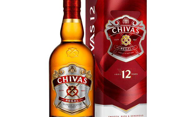 Chivas 12 presenta Nueva Botella