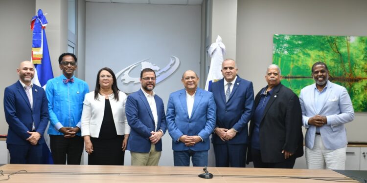 Senadores NY apoyarán capacitación de INFOTEP a dominicanos residentes