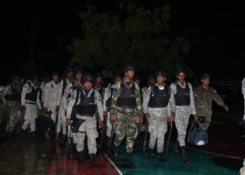 FF. AA. suman unos 350 militares a la región este para labores rescaté