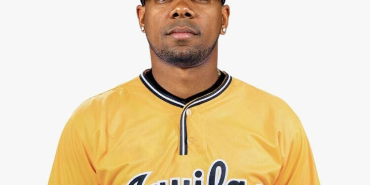 Águilas anuncian al zurdo Roenis Elías; Estrellas al inicialista Spencer Horowitz