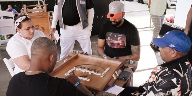 Primer Torneo de Dominó Kapicúa de Rica en Nueva York 2022