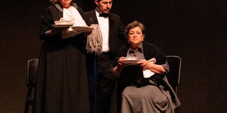 Veteranos artistas de la escena colombiana se presentan en Casa de Teatro.