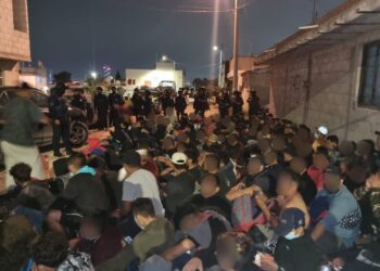 Un dominicano entre 223 migrantes hallados hacinados en Puebla, México 