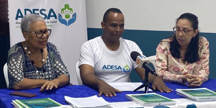 Adesa aboga por más atención estatal a la salud mental