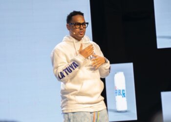 Lanzan cerveza República La Tuya al mercado dominicano