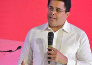 David Collado apoya el acuerdo de cielos abiertos con los Estados Unidos