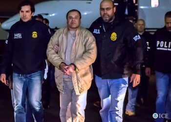 ’El Chapo' condenado a cadena perpetua en EEUU trata de reabrir el caso