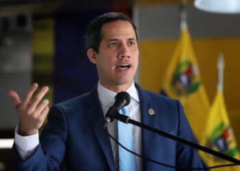 EEUU planea retirar reconocimiento a Juan Guaidó 