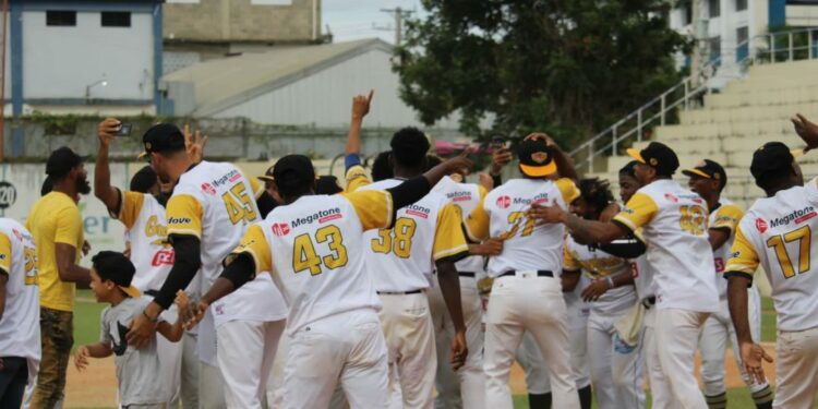 Granjeros de Moca se coronan por novena vez en LIDOVE