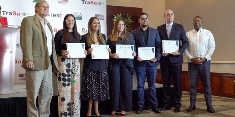 Proyecto TraSa dona US$ 200 mil a cinco compañías dominicana 