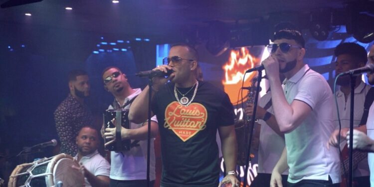 El Blachy en su primera gira por todo Estados Unidos 