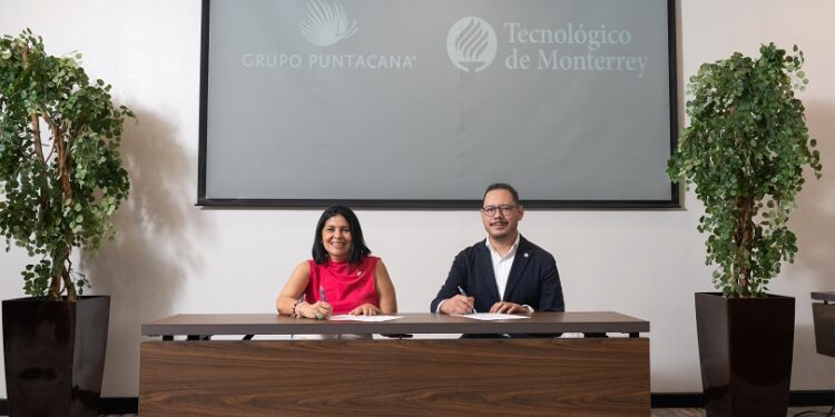 Grupo Puntacana firma acuerdo con Instituto Tecnológico y de Monterrey