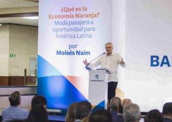 Moisés Naim resalta los aportes de la economía naranja