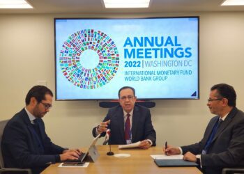 Valdez Albizu participó en las reuniones anuales del FMI y del BM