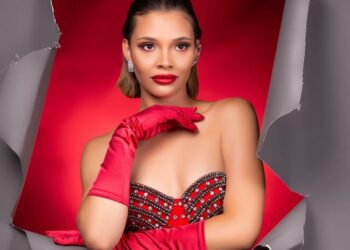 Sabrina Martínez, de Bonao, a certamen nacional de belleza