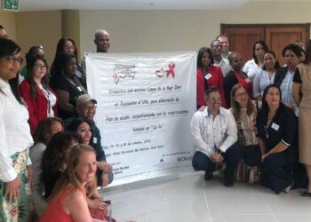 Consejo Mundial de Iglesias y REDOVIH consultan actores clave de respuesta al VIH de República Dominicana