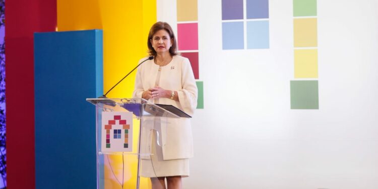 Plan Mi Vivienda y Dominicana se Reconstruye son parte del modelo de desarrollo urbano en el país