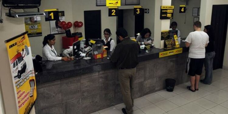 Récord de remesas hacia América Latina y el Caribe