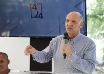 Academia Internacional entrega más de dos mil licencias de informática a los CTC 