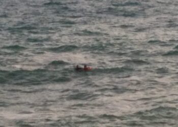 Bomberos SDE rescatan tres menores estaban en situación de peligro 