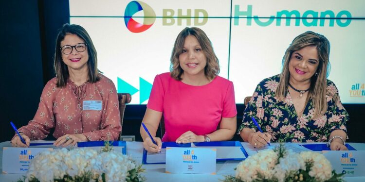 Banco BHD y Grupo Humano se suman a la Alianza por los Jóvenes de Nestlé®
