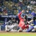 Rogers y Michael De La Cruz se destacan, Licey triunfa ante el Escogido