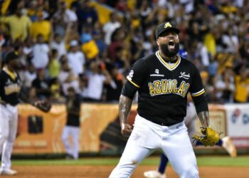 Las Aguilas vencen al Licey con soberbió cuadrangular de Jerar Encarnación