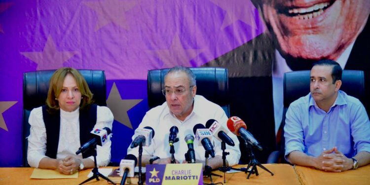 Esto fue lo que decidió el CP del PLD sobre renuncia de Valentín y otros miembros