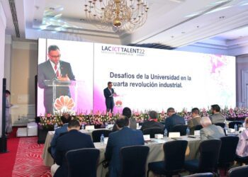 México: Piden aunar esfuerzos para hacer crecer la reserva de talento digital