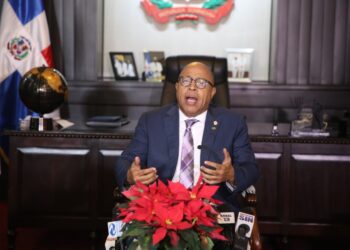 Pacheco llama a la población apoyar el Censo Nacional que inicia este jueves