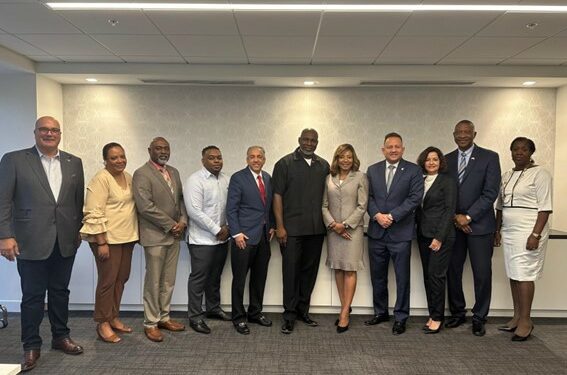 RD ingresa al Cuerpo Consular del Caribe FL