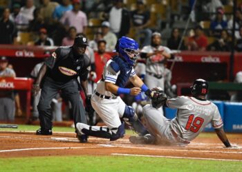 El Escogido propina segunda derrota consecutiva al Licey 
