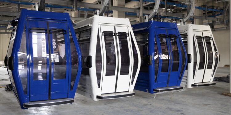 Llegan las cabinas del Teleférico en Los Alcarrizos